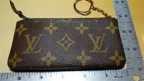 louis vuitton mens change purse|louis vuitton change purse women.